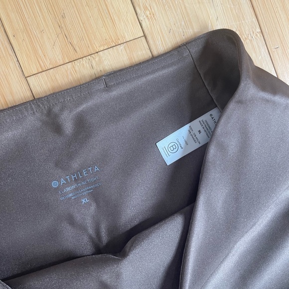 Athleta elation shine tight - Picture 4 of 5